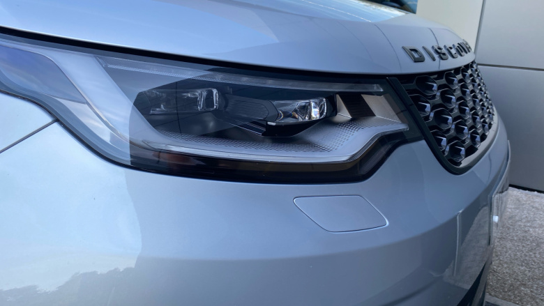 Land Rover Discovery 3.0 D300 R-Dynamic HSE 5dr Auto Diesel Station Wagon